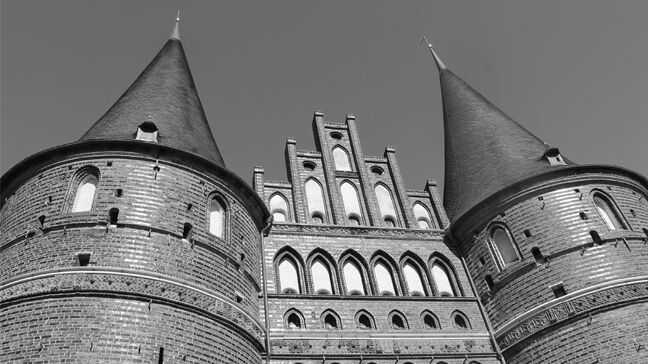 PLATO Gründung 1992 in Lübeck